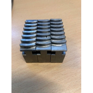 Satz von 3 verzahnten weichen Backen  für Compact 5 für V3U176